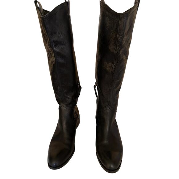 Louise et Cie Shoes - Louise et Cie Women’s Black Knee High Leather Riding Boots Gold Logo Size 8